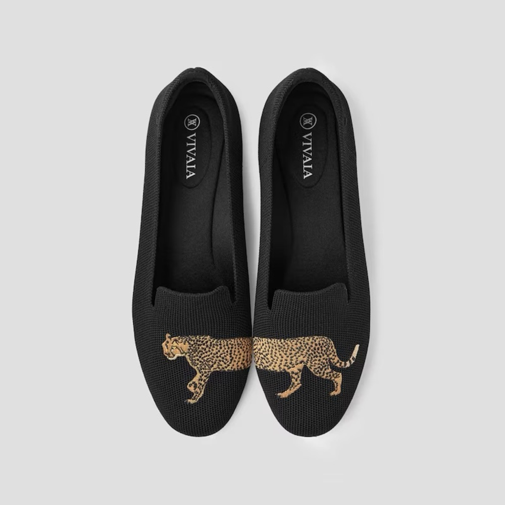 Vivaia Round-Toe Embroidered Loafers Flats Audrey in Black Cheetah